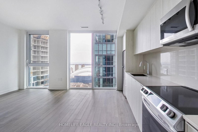 1108 - 357 King Street W
