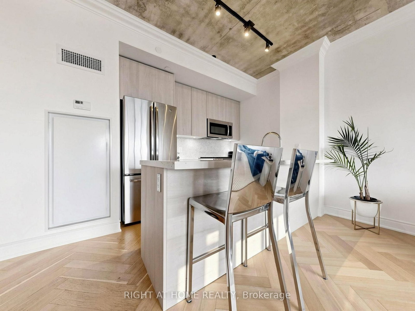 608 Richmond Street W • #1106 • Toronto, ON photo 11