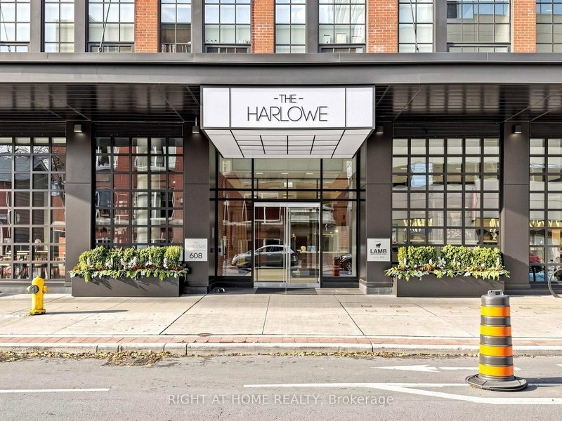 1106 - 608 Richmond Street W