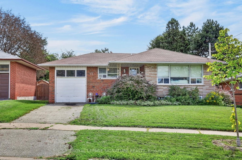 73 Castlegrove Boulevard