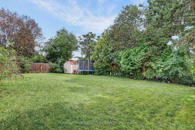 73 Castlegrove Boulevard • Toronto, ON photo 5
