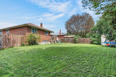 73 Castlegrove Boulevard • Toronto, ON photo 6