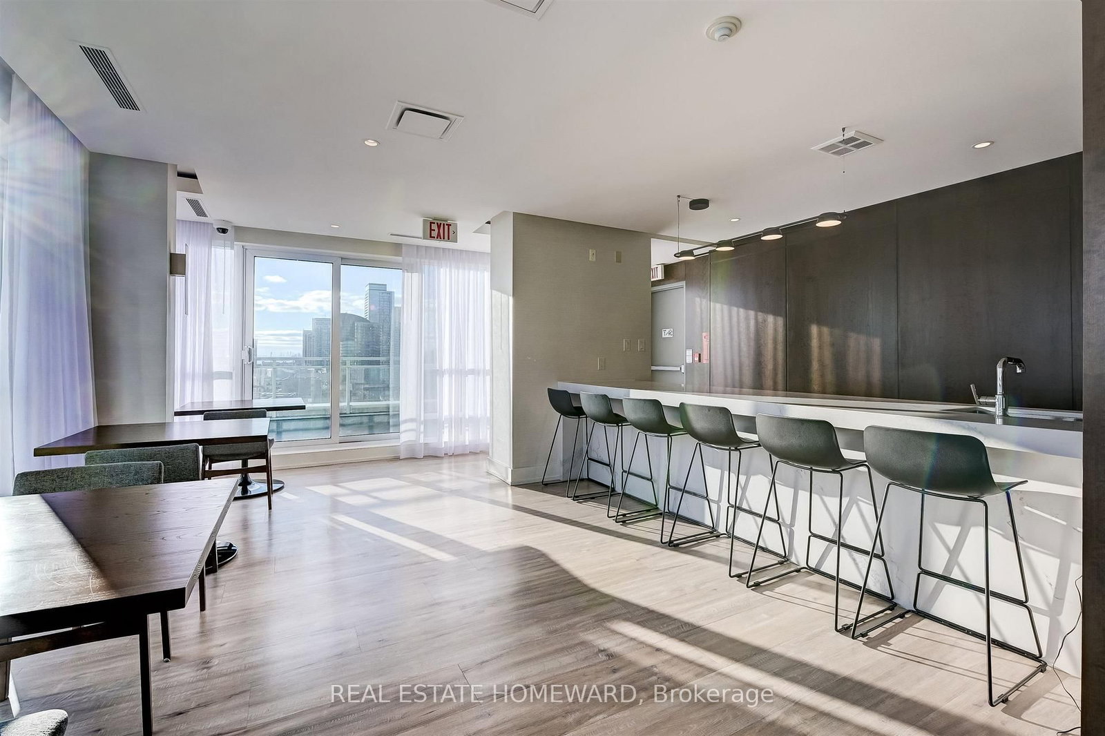 410 Queens Quay W • #1117 • Toronto, ON photo 31