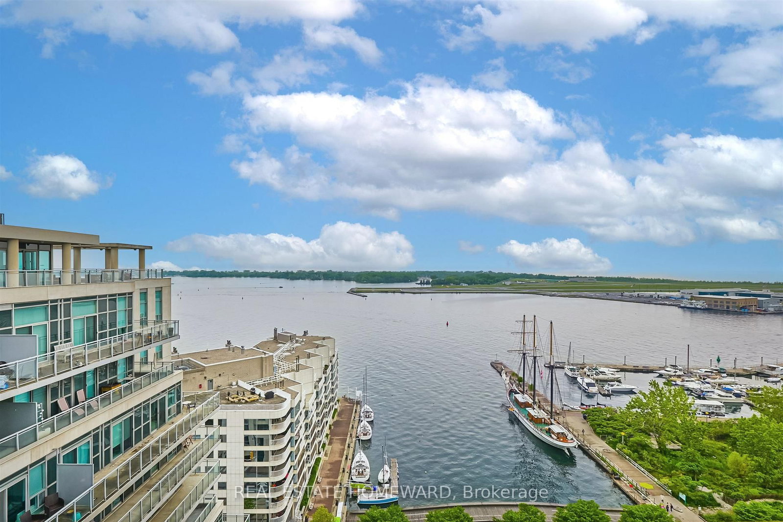 410 Queens Quay W • #1117 • Toronto, ON photo 33