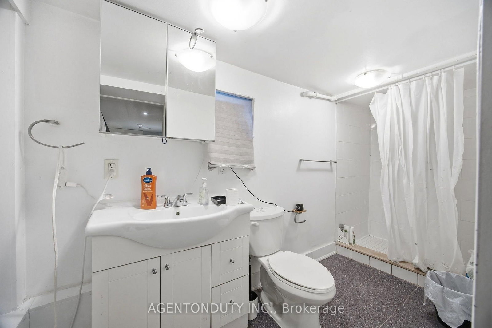 51 Perth Avenue • Toronto, ON photo 27