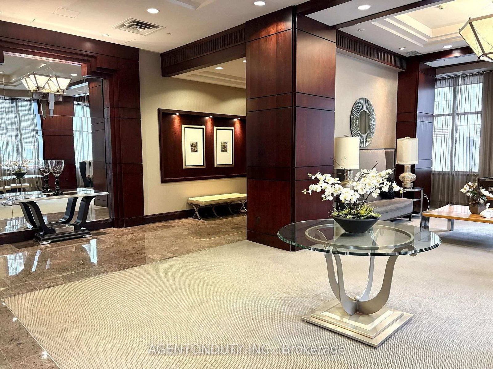 35 Balmuto Street • #1009 • Toronto, ON photo 27