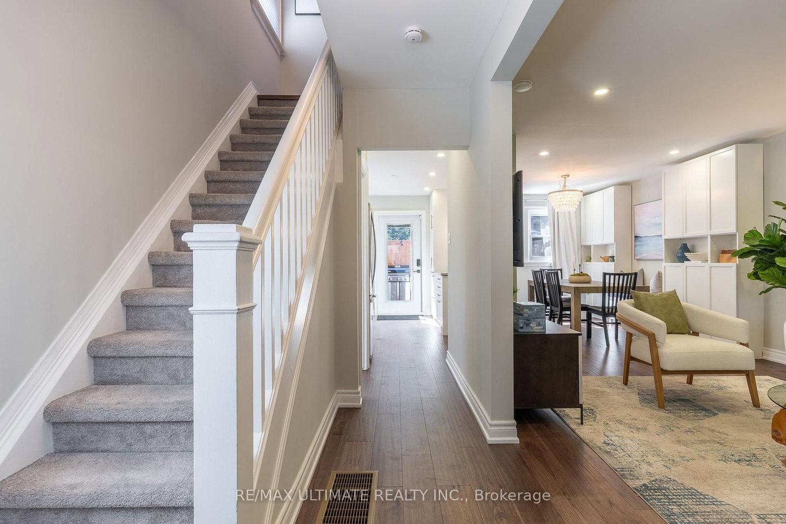 3 Thursfield Crescent • Toronto, ON photo 16