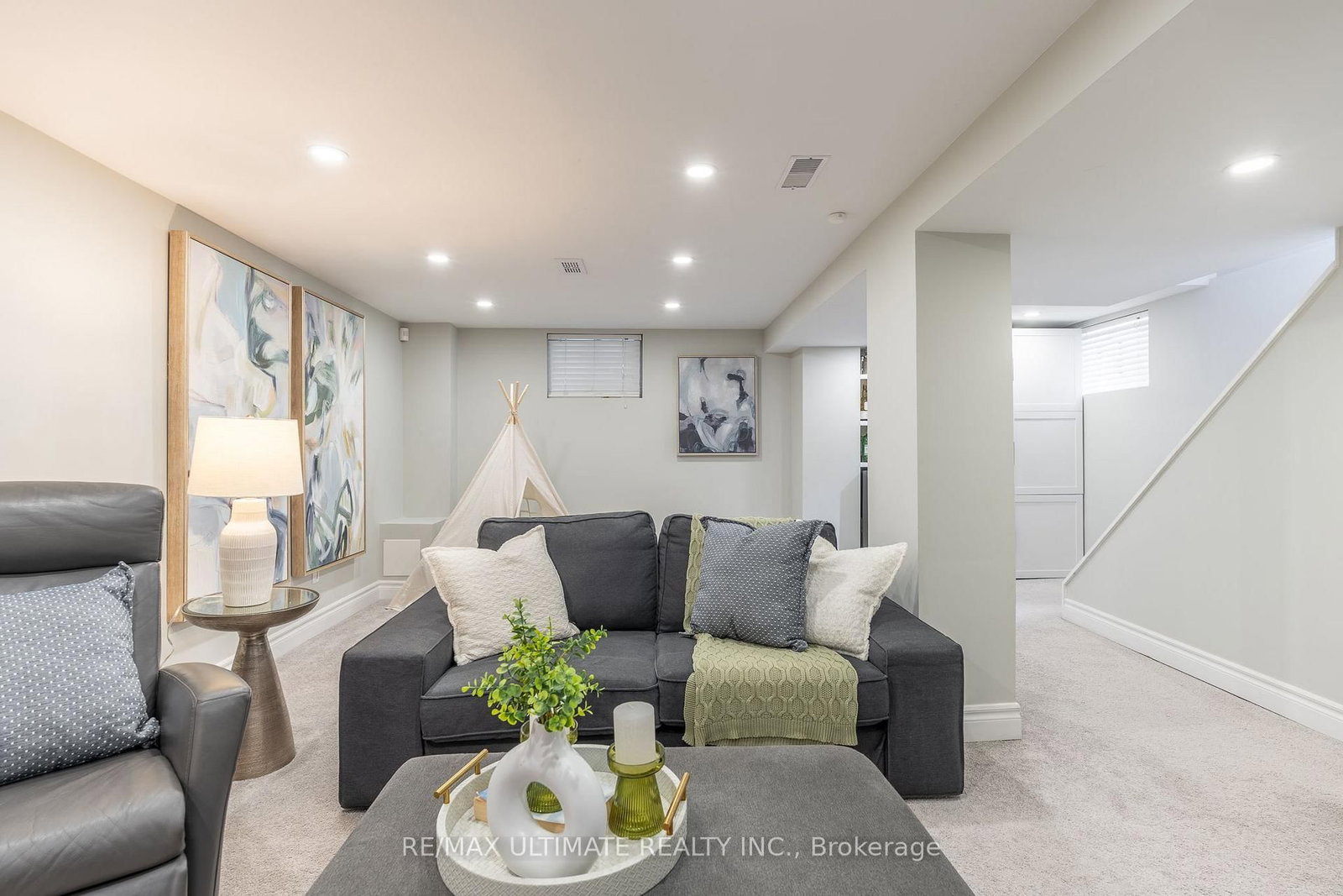 3 Thursfield Crescent • Toronto, ON photo 25