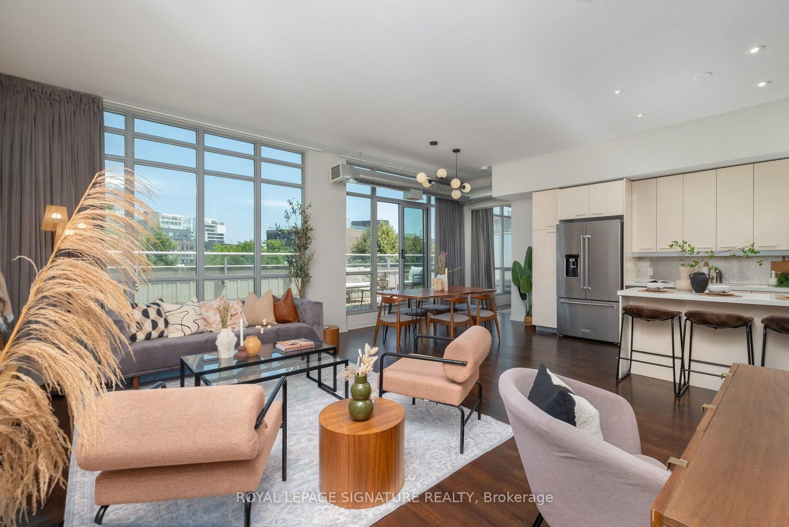 52 Sumach Street • #402 • Toronto, ON photo 14