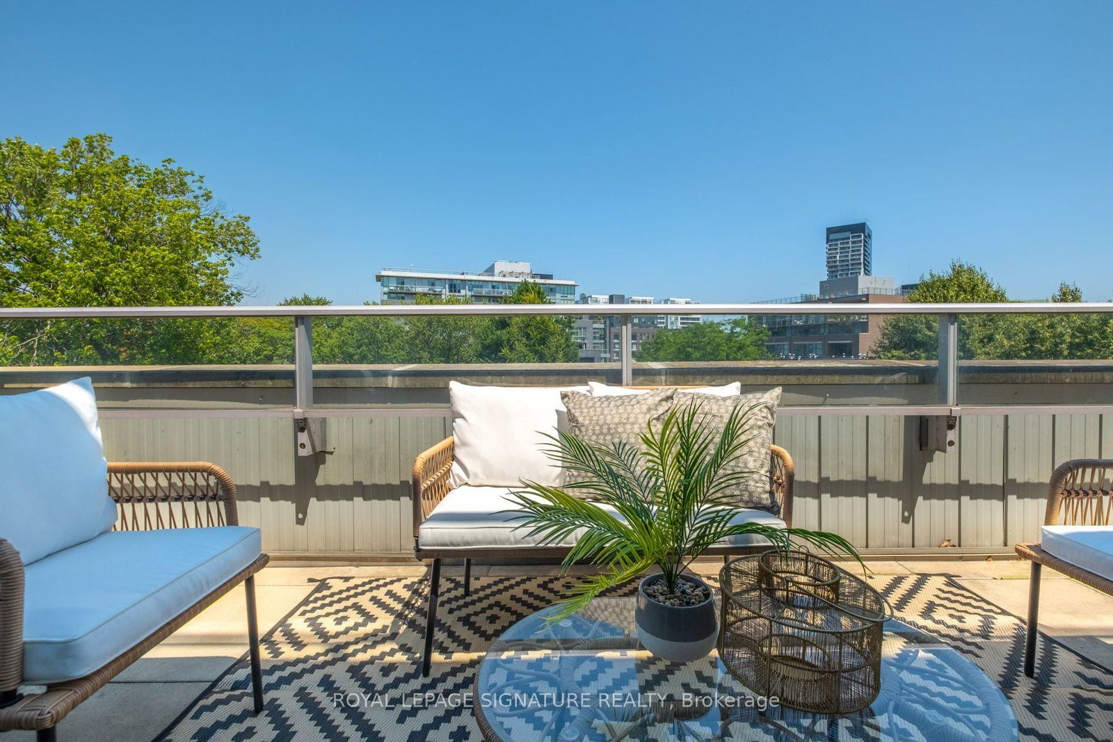 52 Sumach Street • #402 • Toronto, ON photo 31