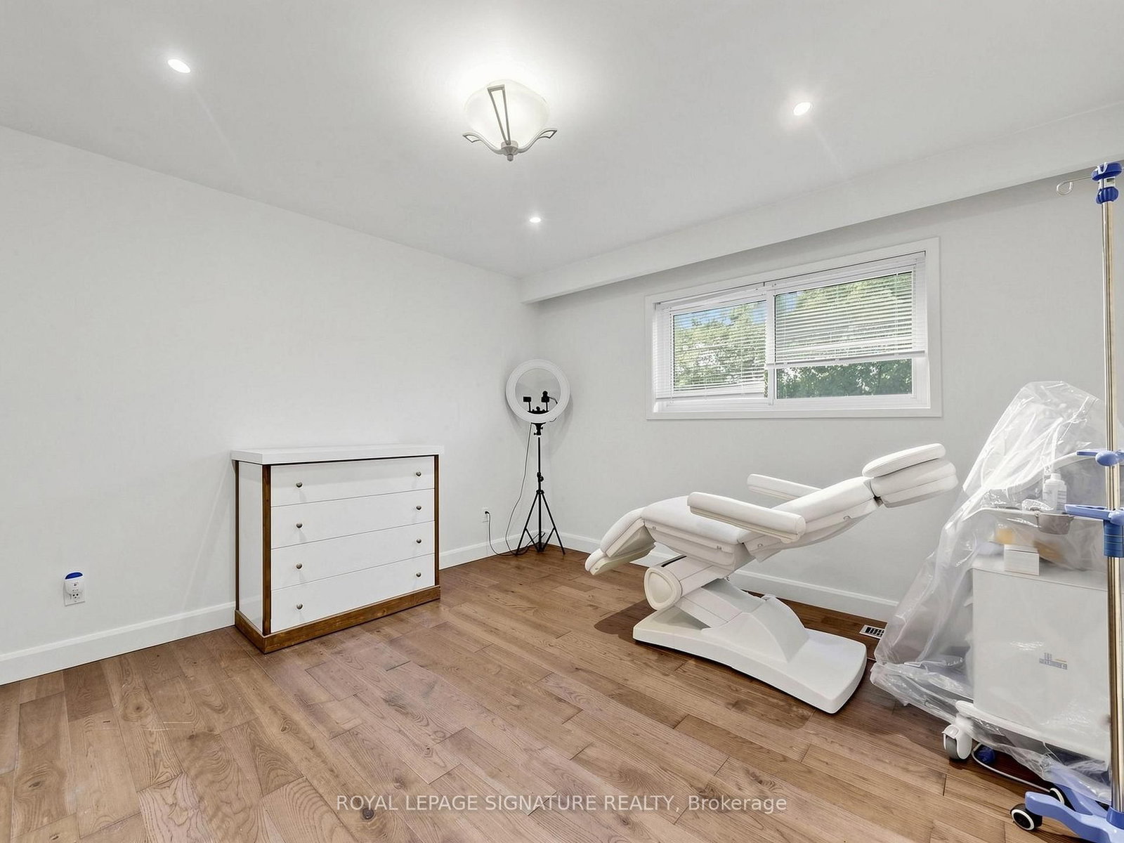 31 Tollerton Avenue • Toronto, ON photo 29