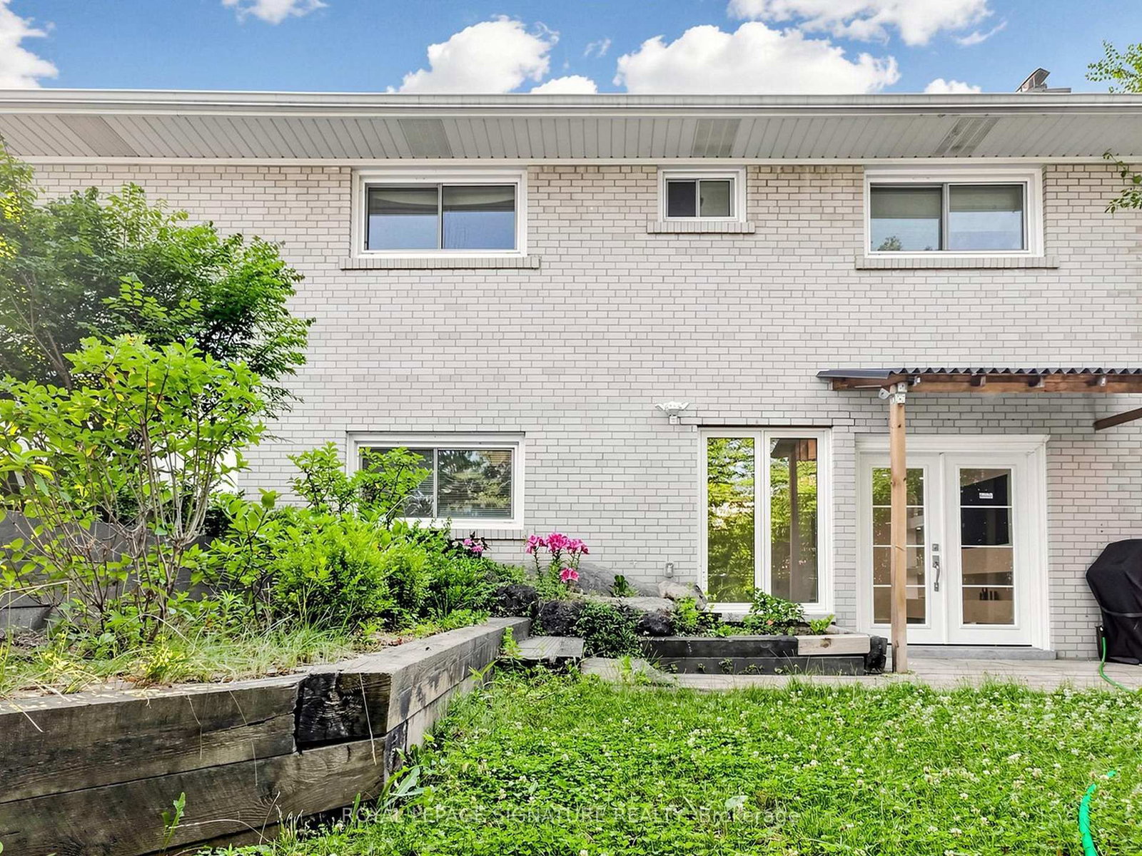 31 Tollerton Avenue • Toronto, ON photo 42