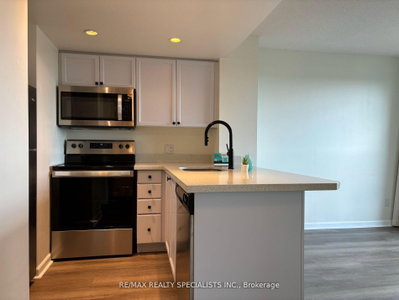Condo leased at 2203-8 Park Road, Toronto, Ontario, M4W 3S5 - Rosedale-Moore Park - MLS: C13752130