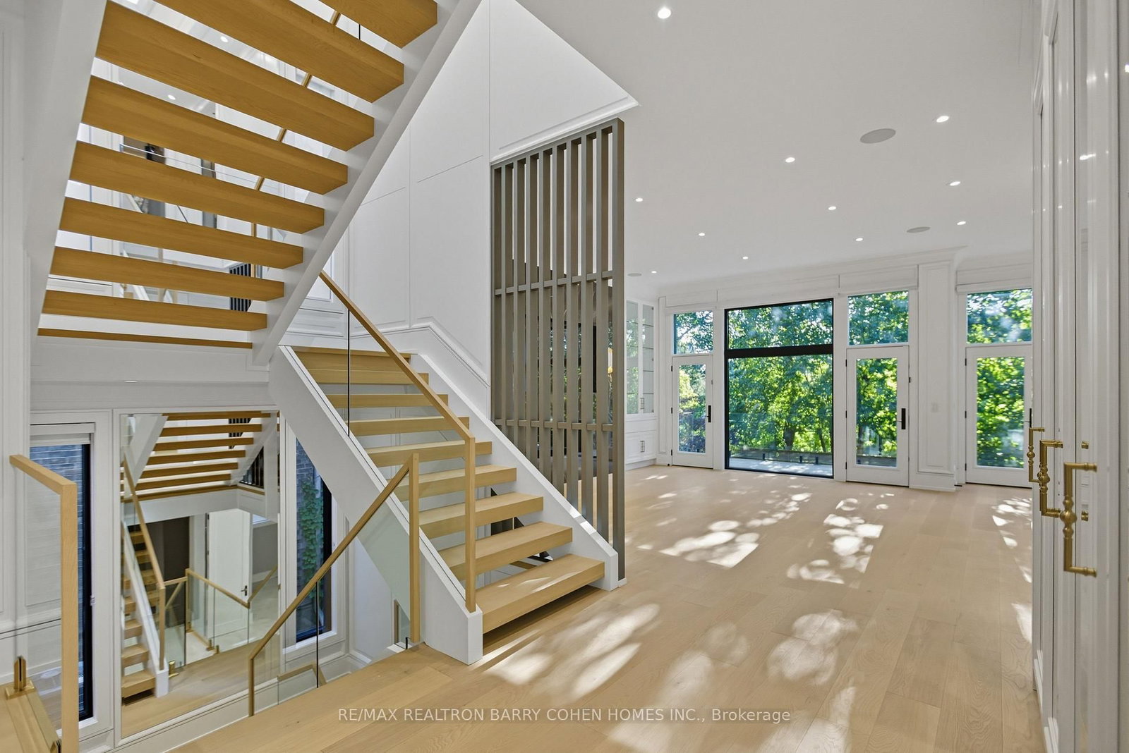 14 Glen Cedar Road • Toronto, ON photo 14