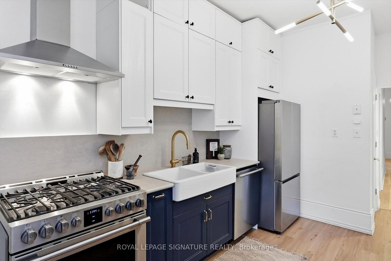 230 Dovercourt Road • Toronto, ON photo 10
