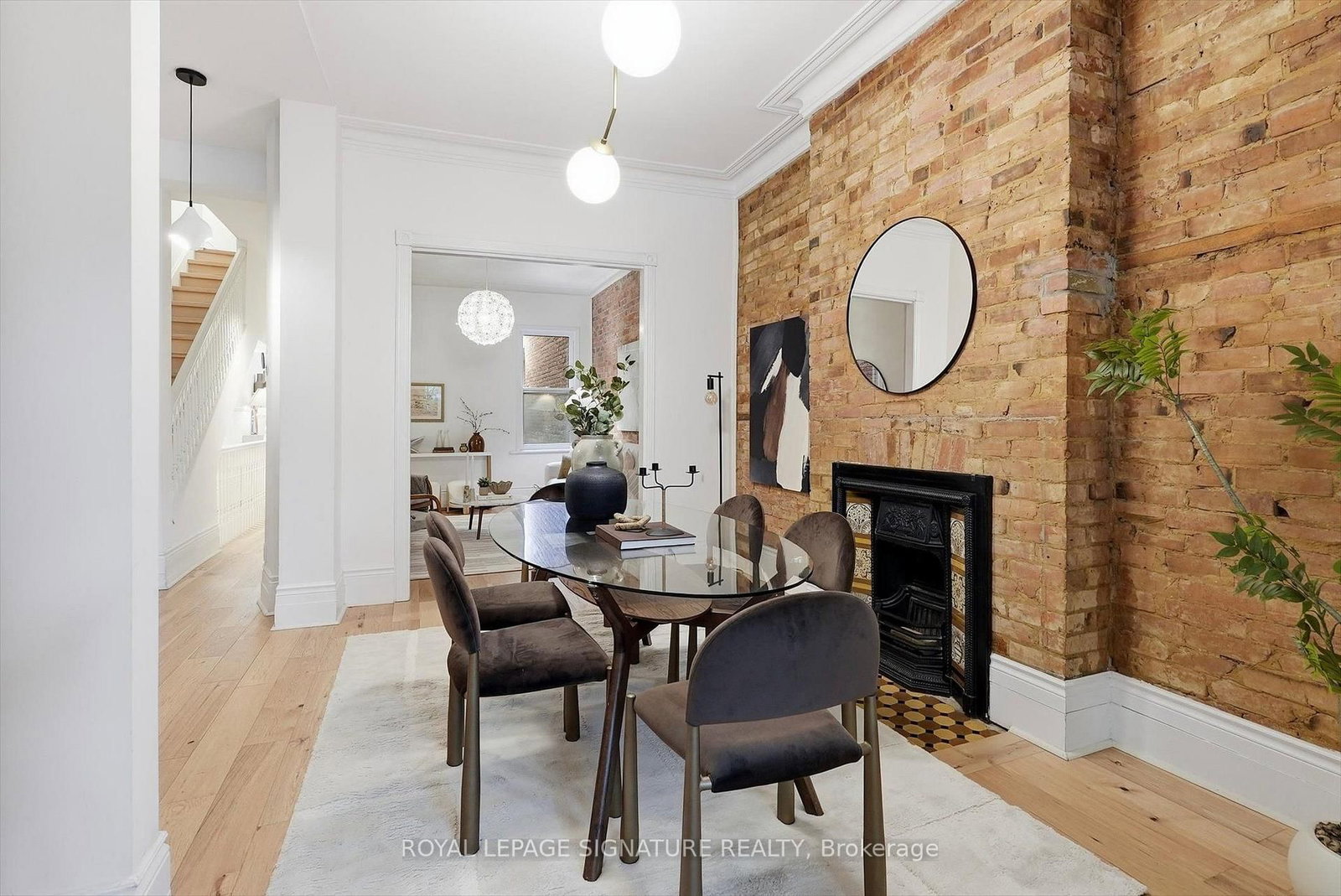 230 Dovercourt Road • Toronto, ON photo 17