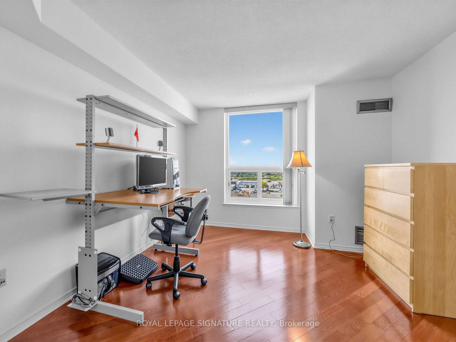 11 Thorncliffe Park Drive • #807 • Toronto, ON photo 29
