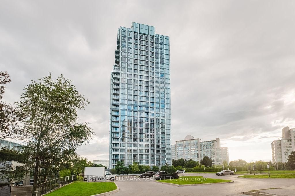 18 Graydon Hall Drive • #1803 • Toronto, ON photo 3