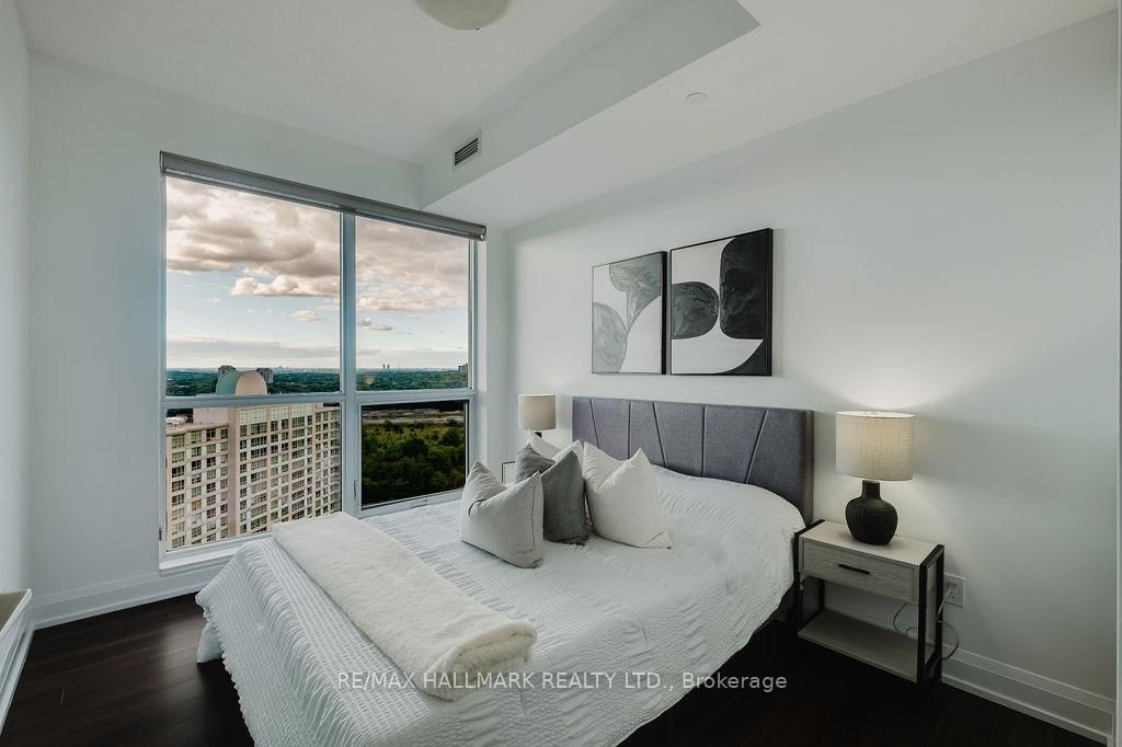 18 Graydon Hall Drive • #1803 • Toronto, ON photo 28