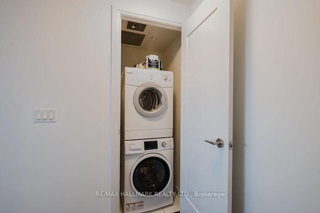 18 Graydon Hall Drive • #1803 • Toronto, ON photo 36