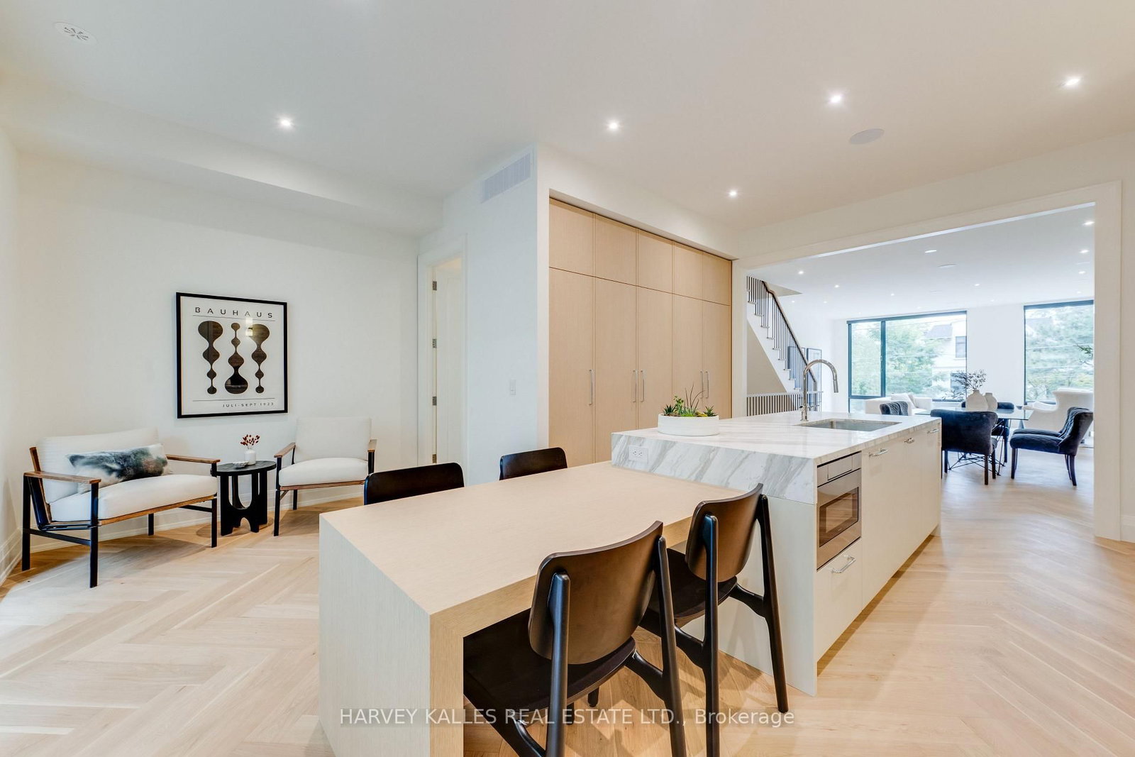 32 Evergreen Gardens • Toronto, ON photo 17