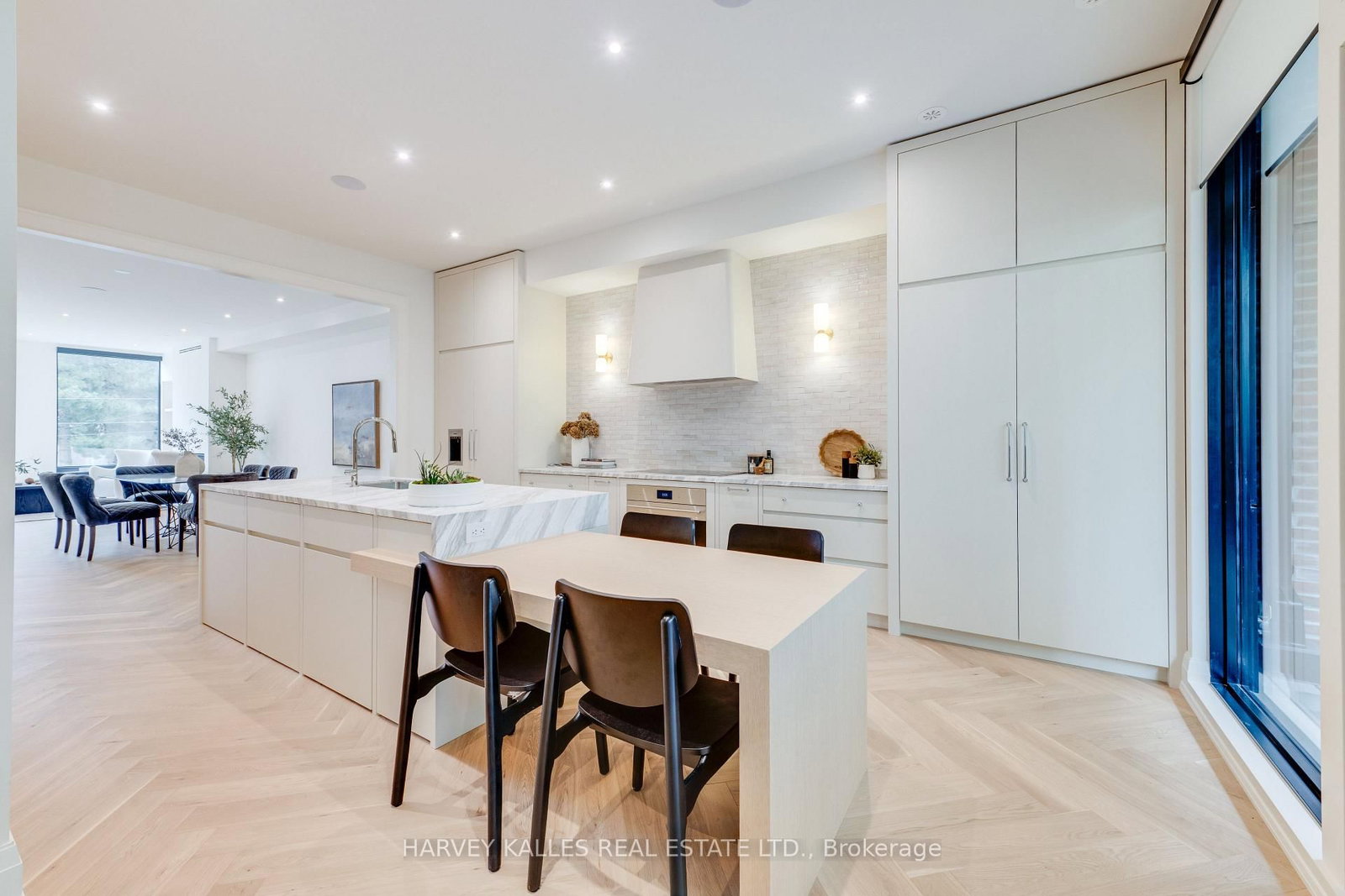 32 Evergreen Gardens • Toronto, ON photo 19