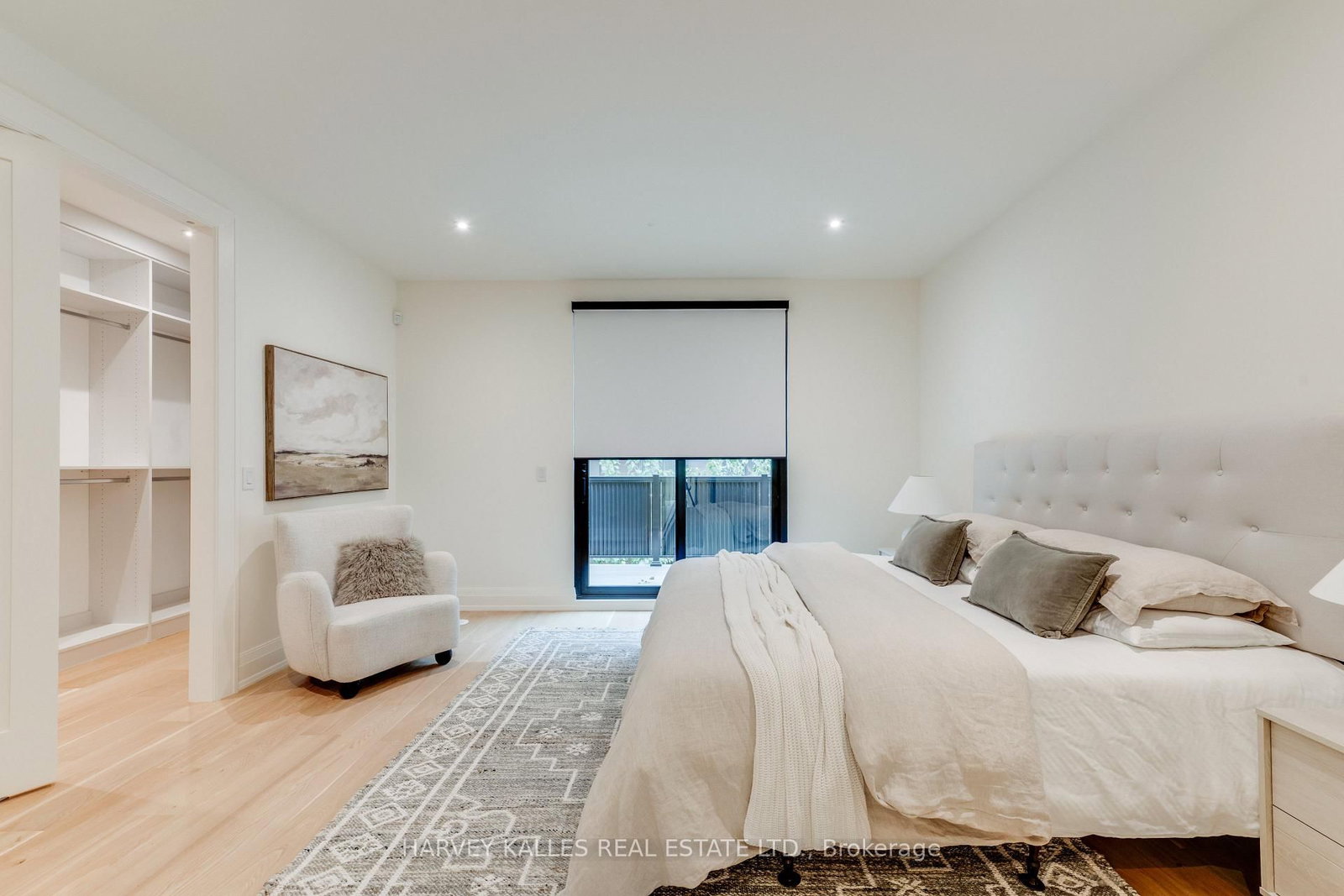 32 Evergreen Gardens • Toronto, ON photo 24