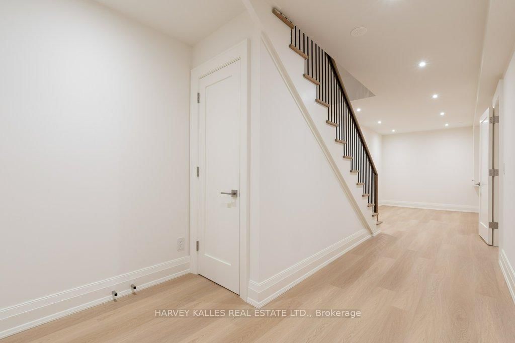 32 Evergreen Gardens • Toronto, ON photo 41