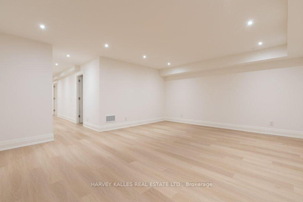32 Evergreen Gardens • Toronto, ON photo 42