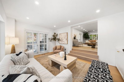 69 Chaplin Crescent • Toronto, ON photo 5