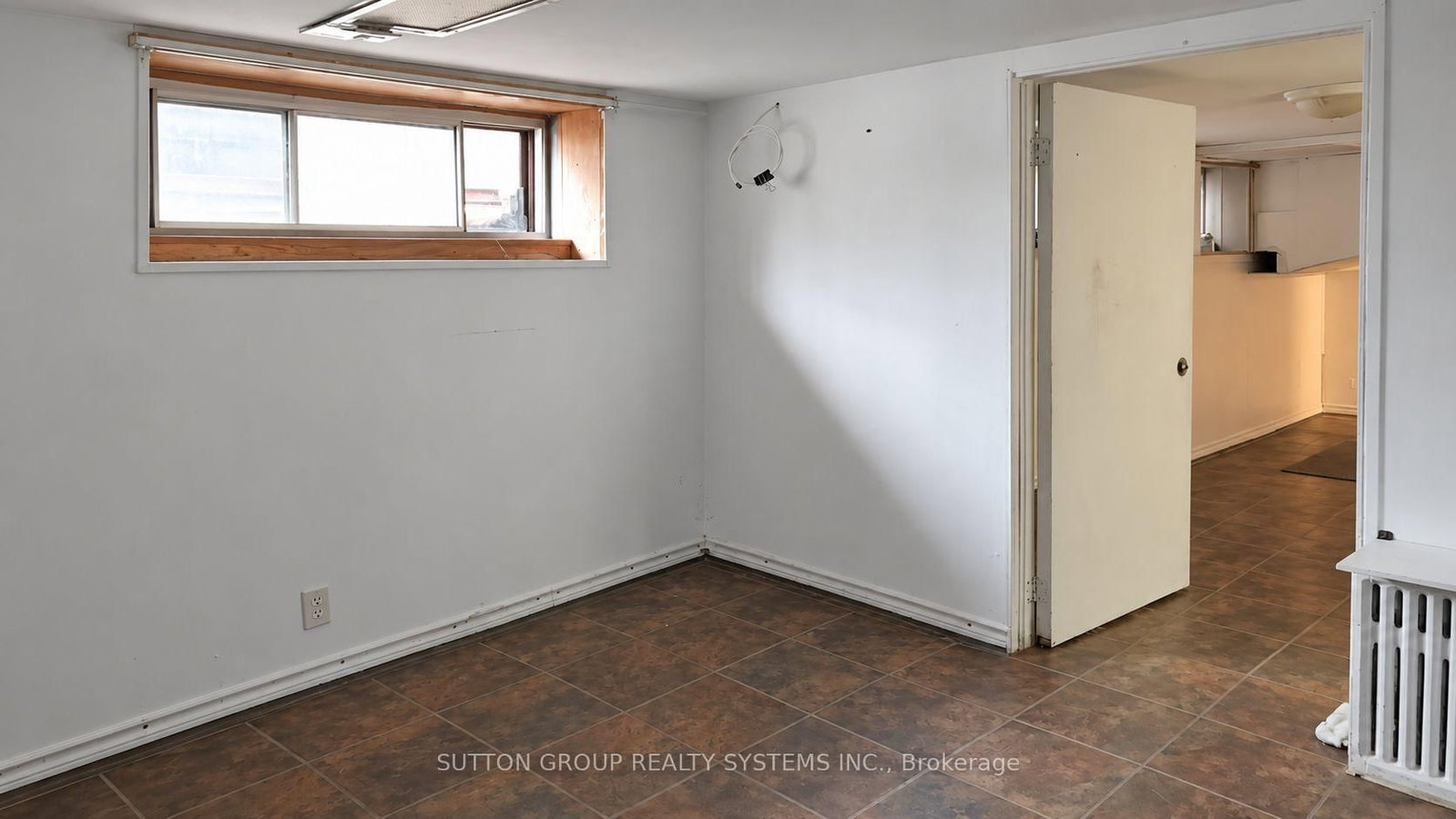 1139 Dovercourt Road • Toronto, ON photo 8