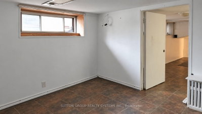 1139 Dovercourt Road • Toronto, ON photo 8