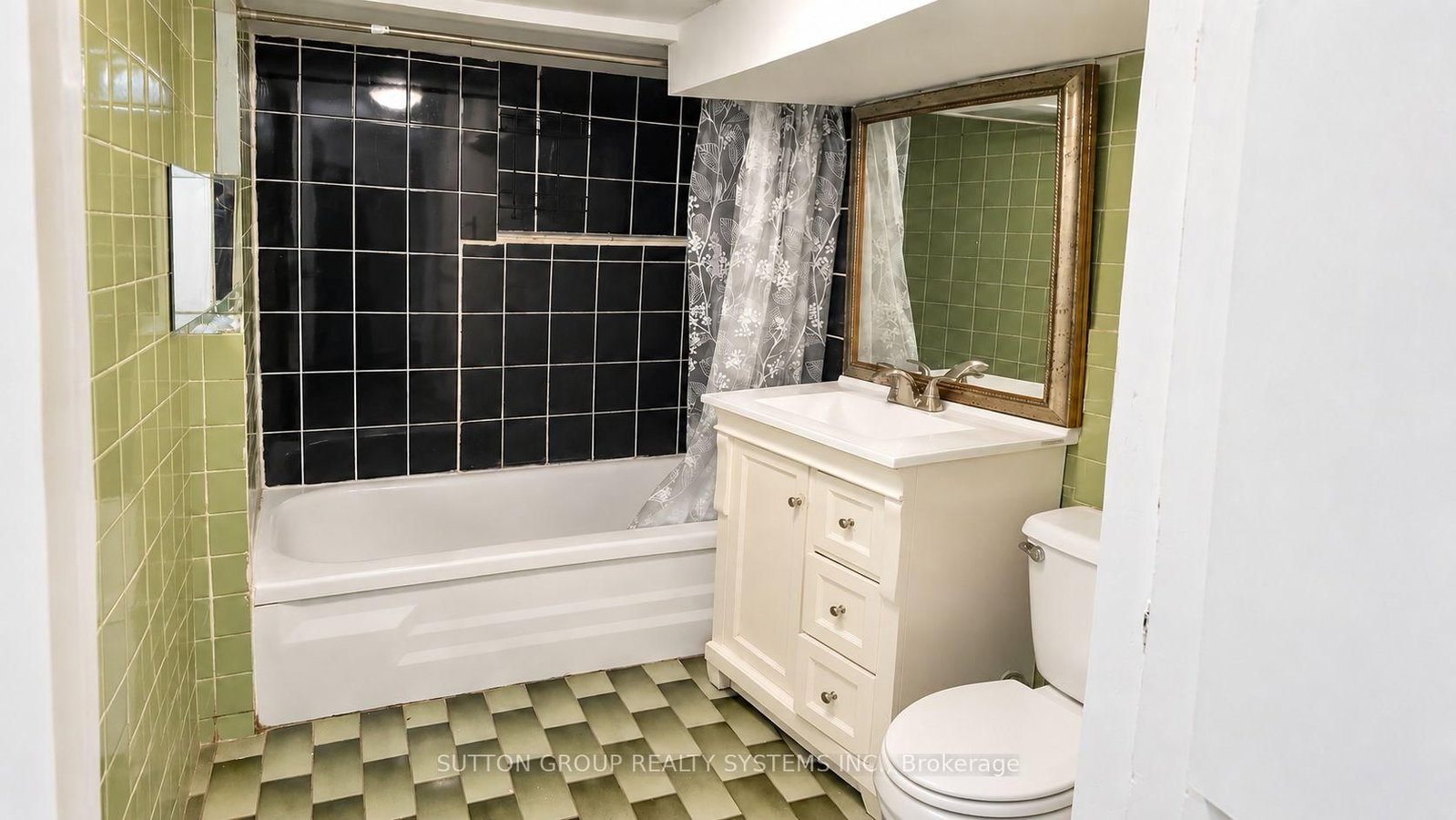 1139 Dovercourt Road • Toronto, ON photo 9