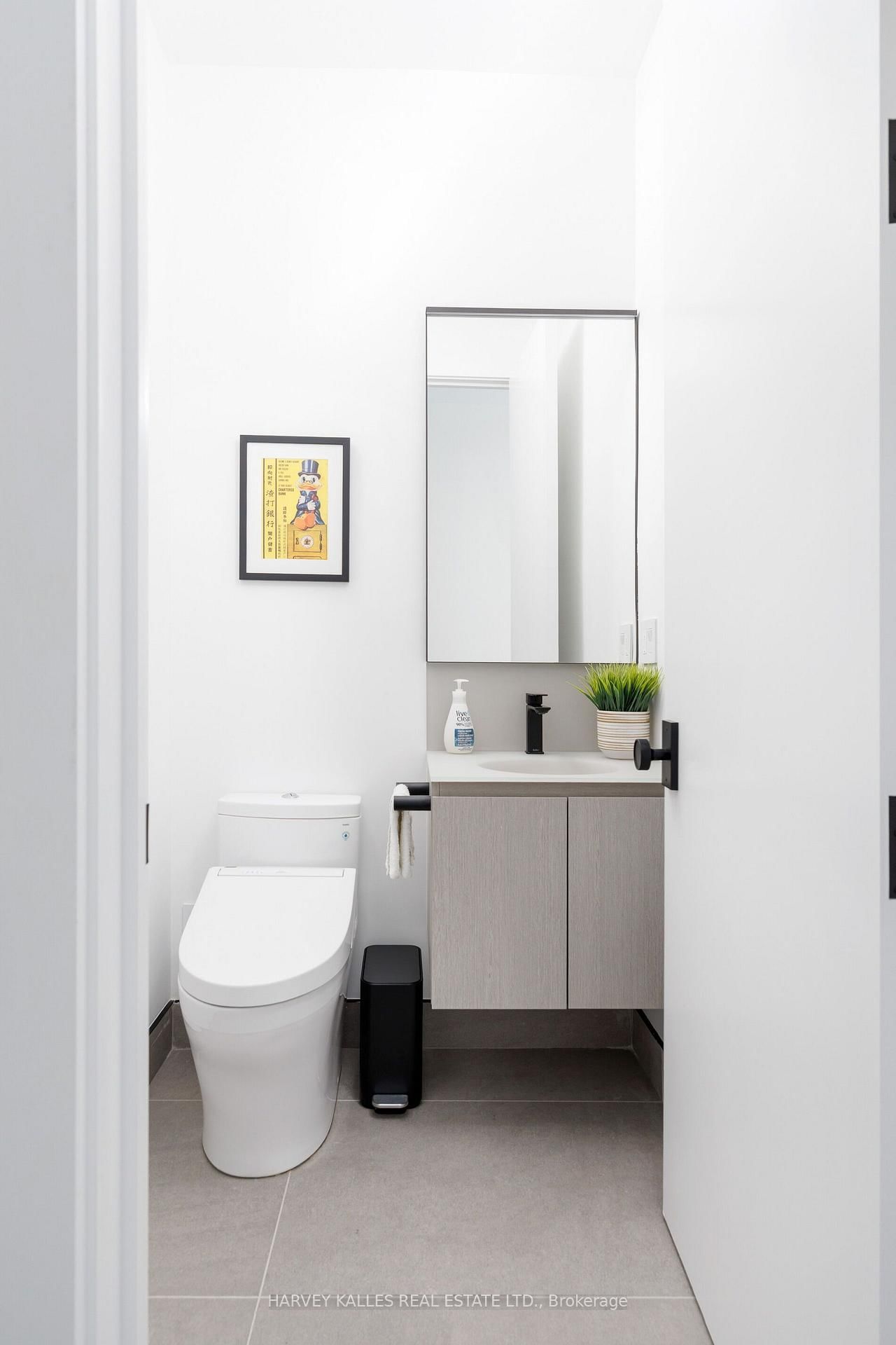 22 Foxley Street • Toronto, ON photo 21
