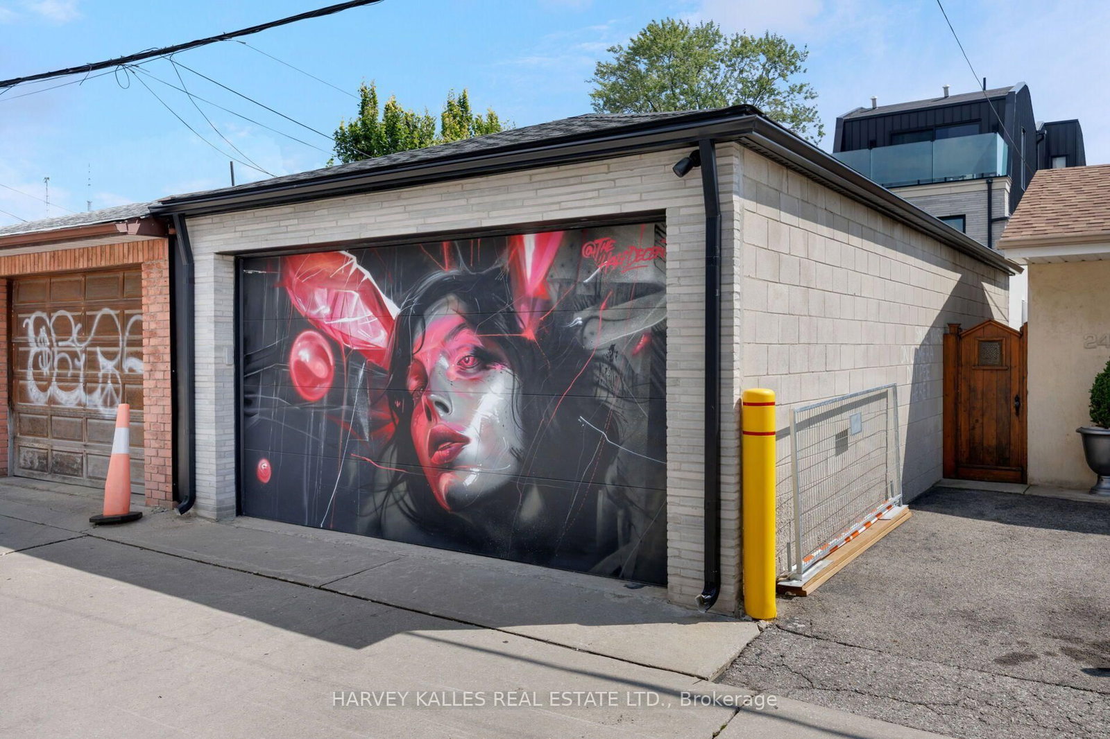 22 Foxley Street • Toronto, ON photo 24