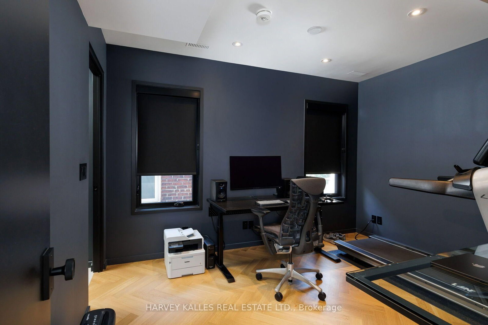 22 Foxley Street • Toronto, ON photo 30