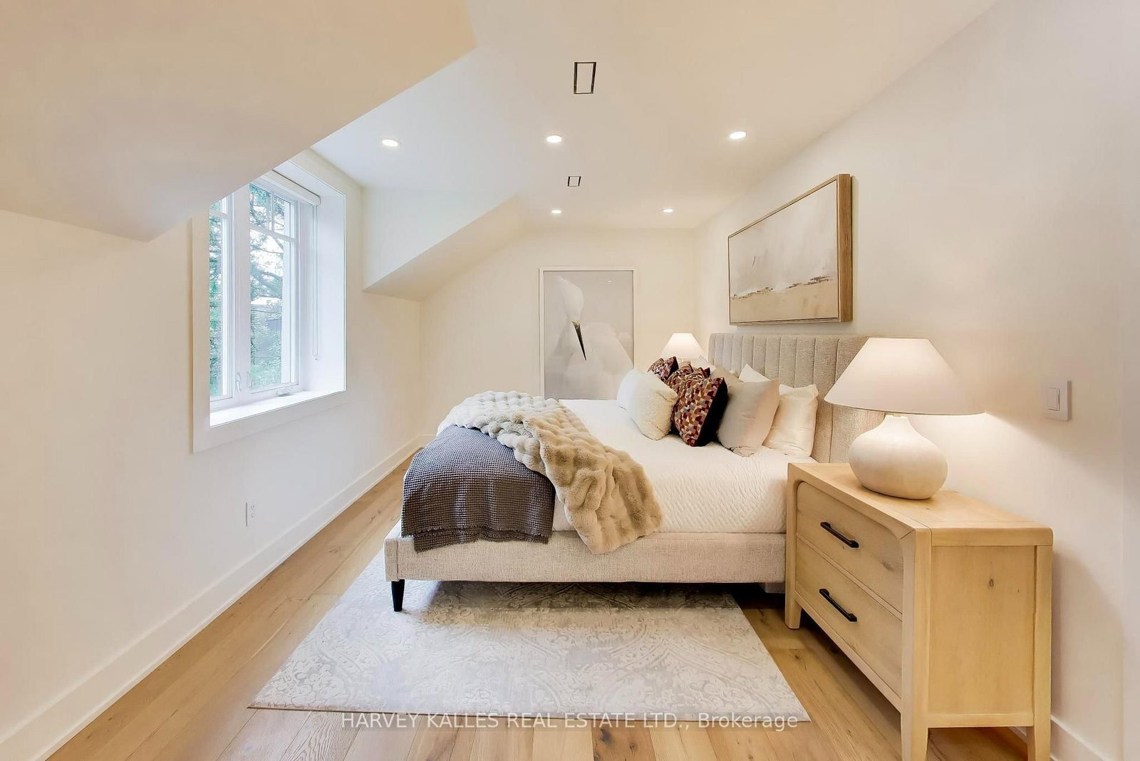 287 Yonge Boulevard • Toronto, ON photo 15