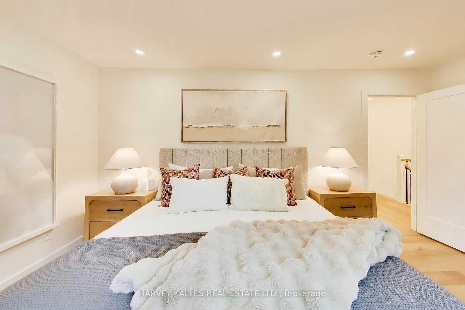 287 Yonge Boulevard • Toronto, ON photo 16
