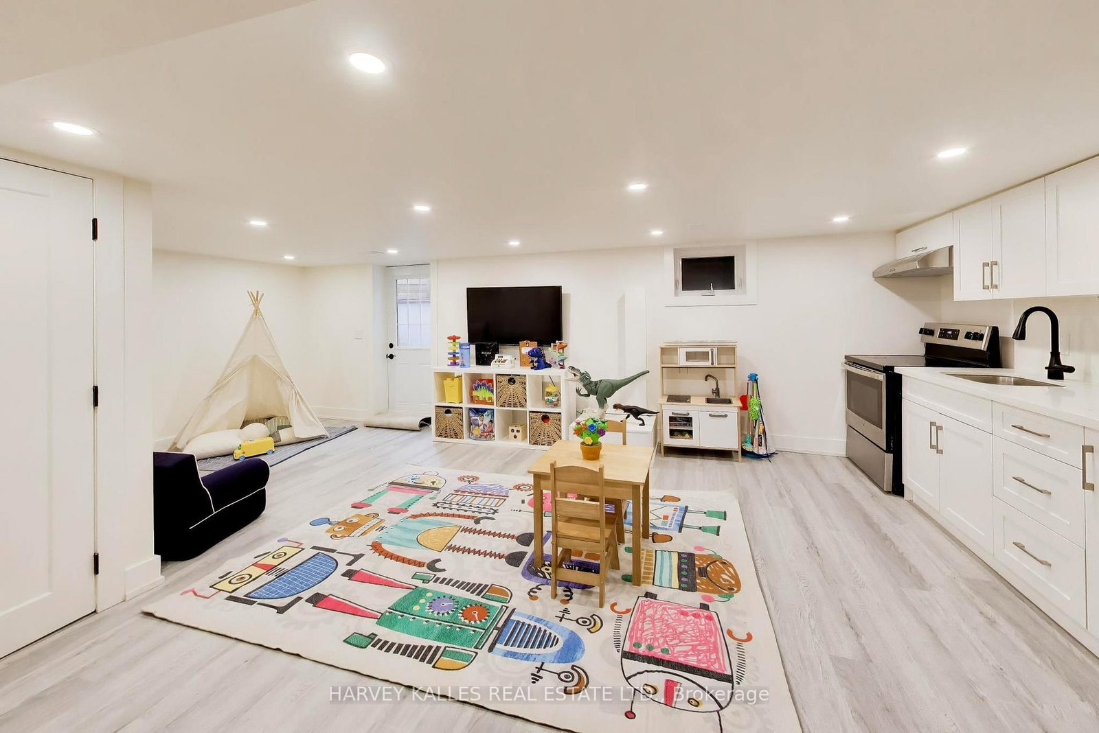 287 Yonge Boulevard • Toronto, ON photo 27