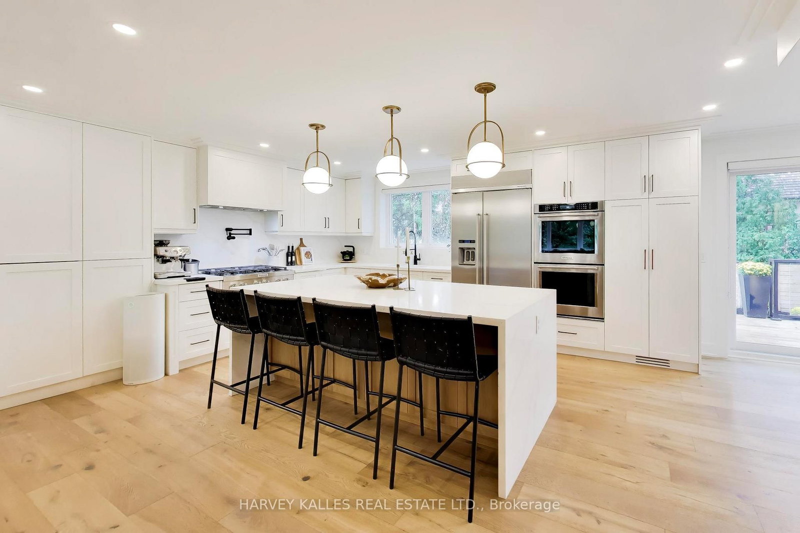287 Yonge Boulevard • Toronto, ON photo 8