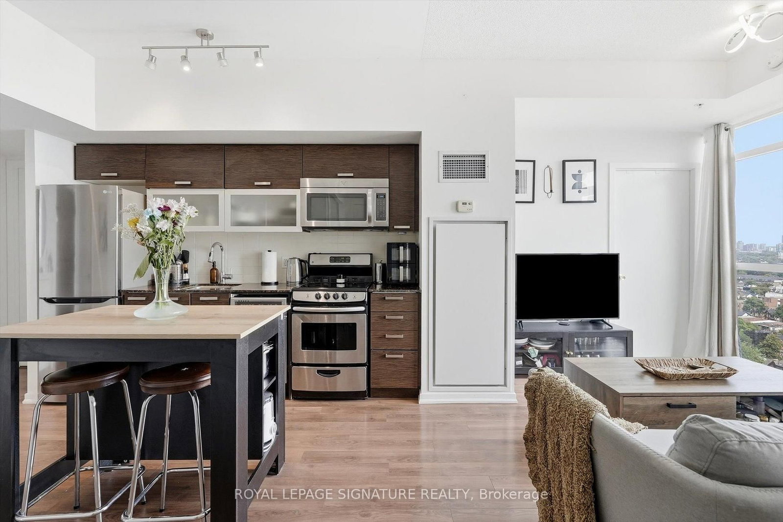 68 Abell Street • #Ph02 • Toronto, ON photo 5