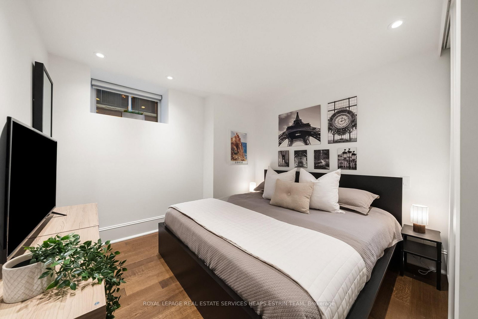 150 Douglas Drive • Toronto, ON photo 32