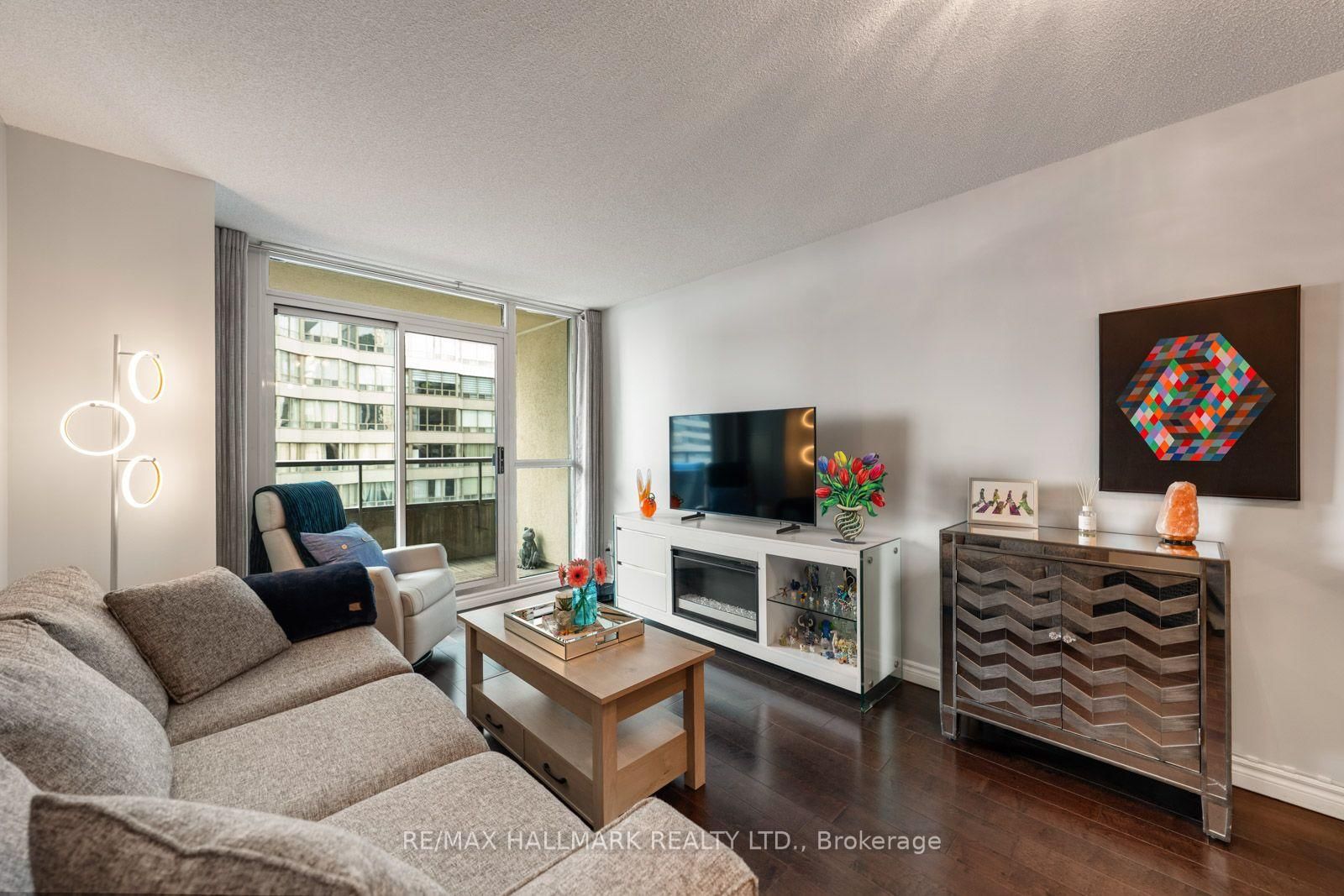 18 Spring Garden Avenue • #1609 • Toronto, ON photo 19