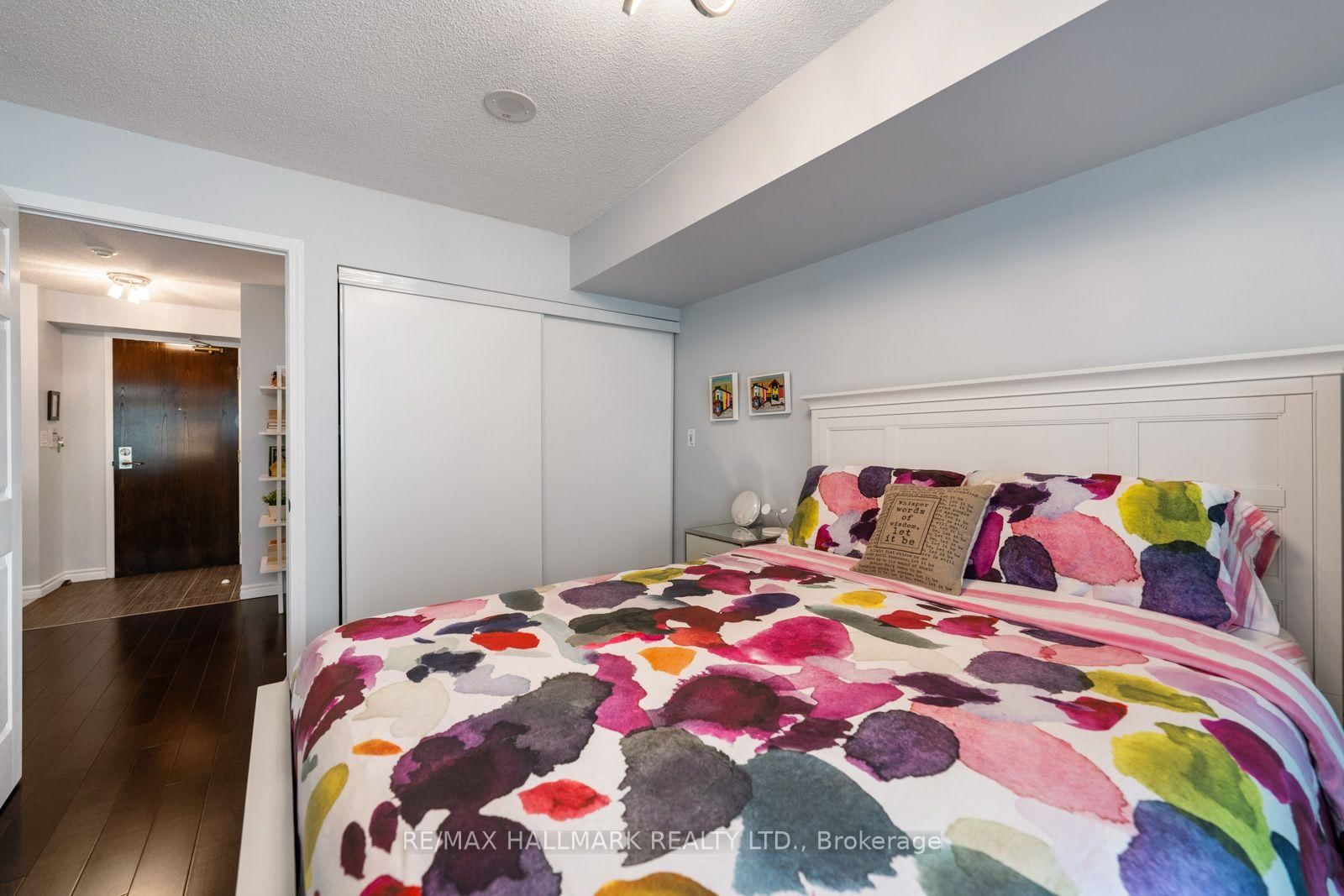 18 Spring Garden Avenue • #1609 • Toronto, ON photo 25