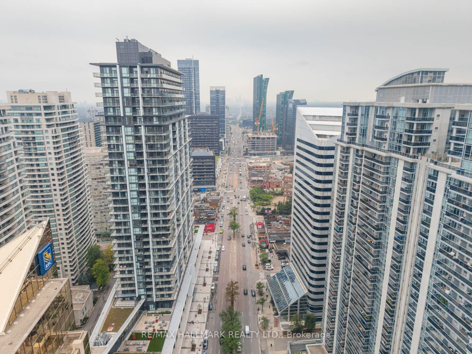18 Spring Garden Avenue • #1609 • Toronto, ON photo 30