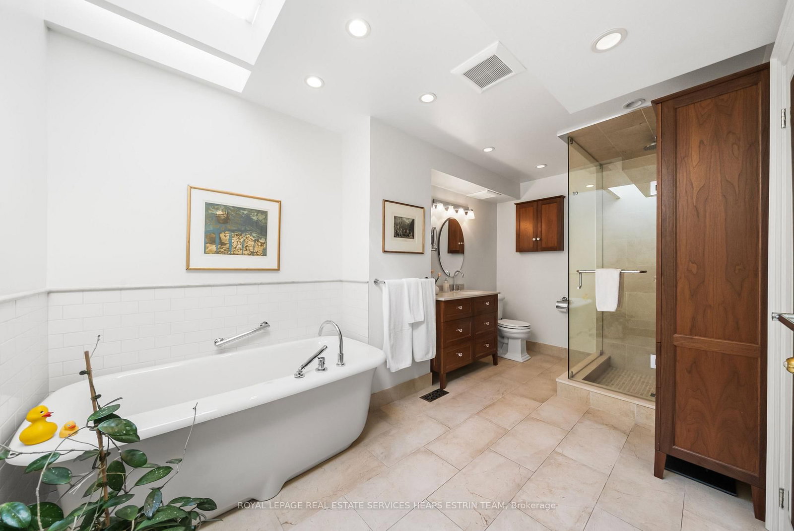 81A Lowther Avenue • Toronto, ON photo 23