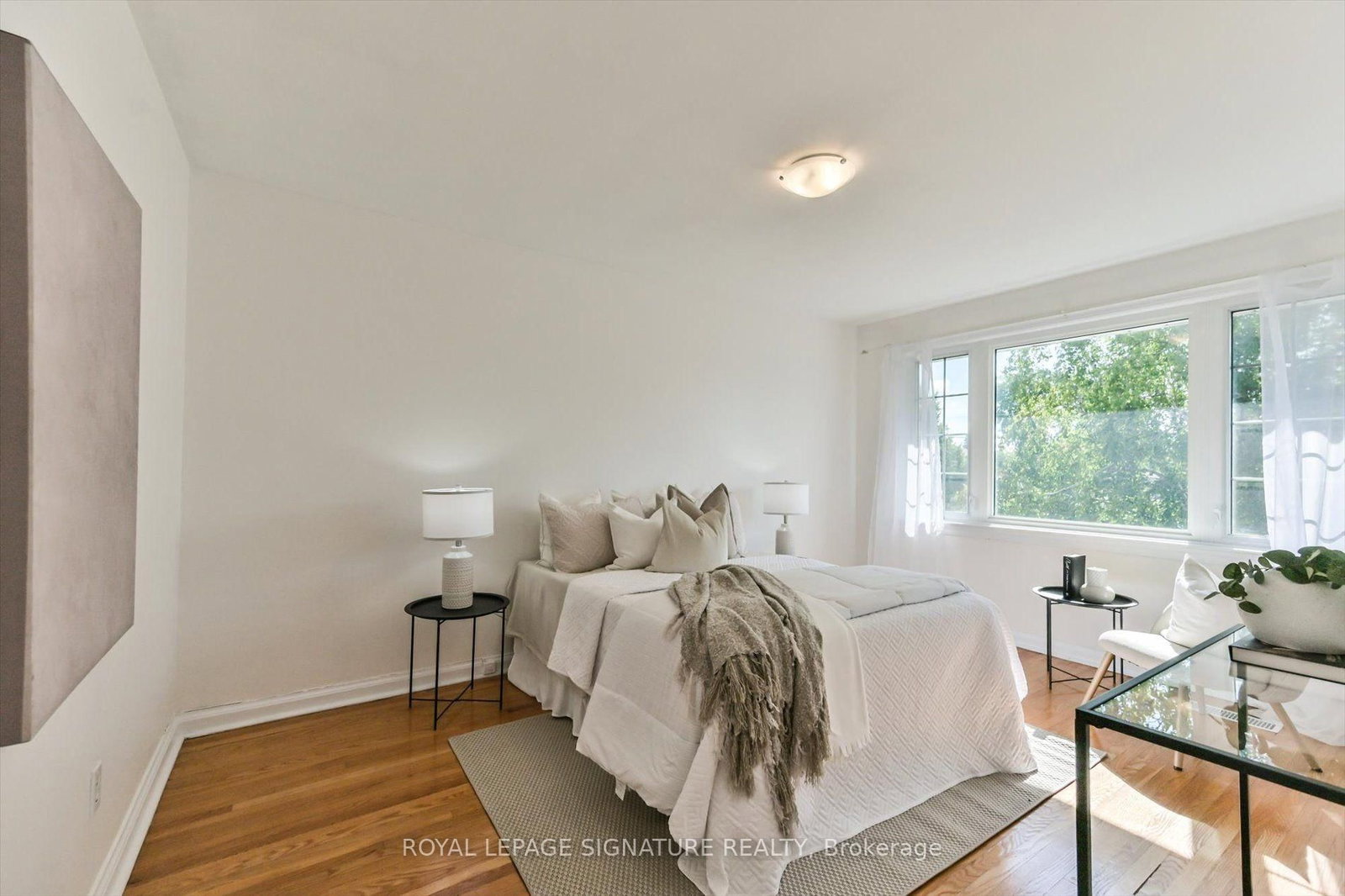52 Daleside Crescent • Toronto, ON photo 14