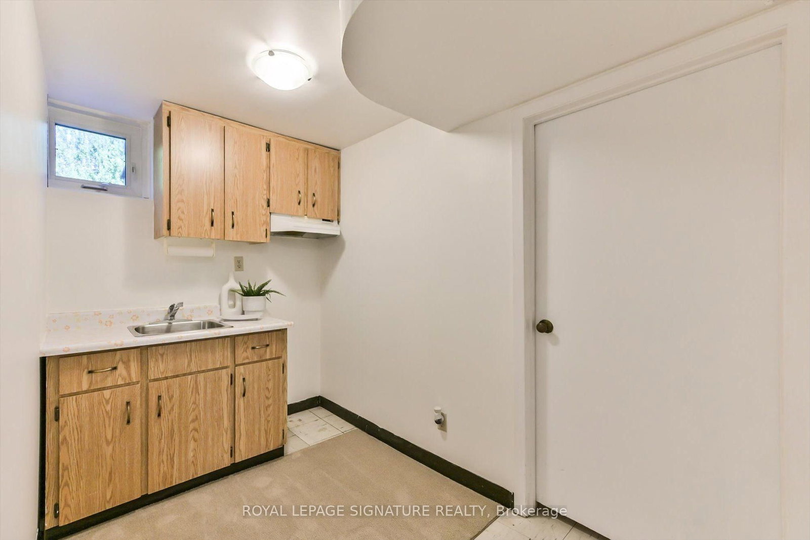 52 Daleside Crescent • Toronto, ON photo 21