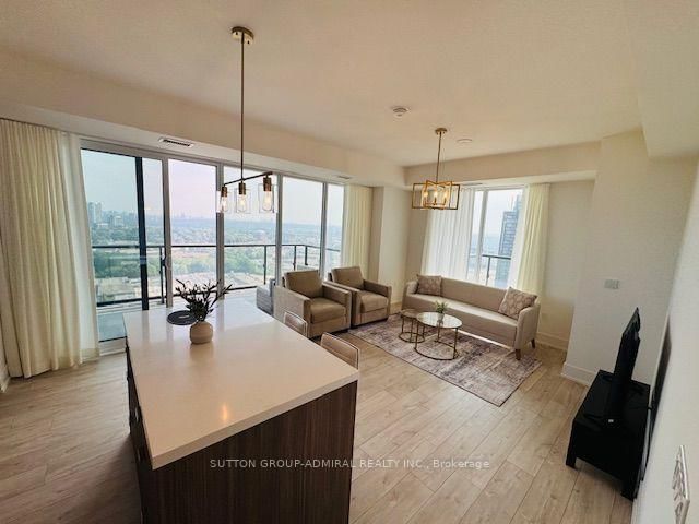 Property at 10 Inn On The Park