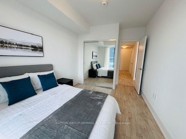 10 Inn On The Park Drive • #2904 • Toronto, ON photo 24